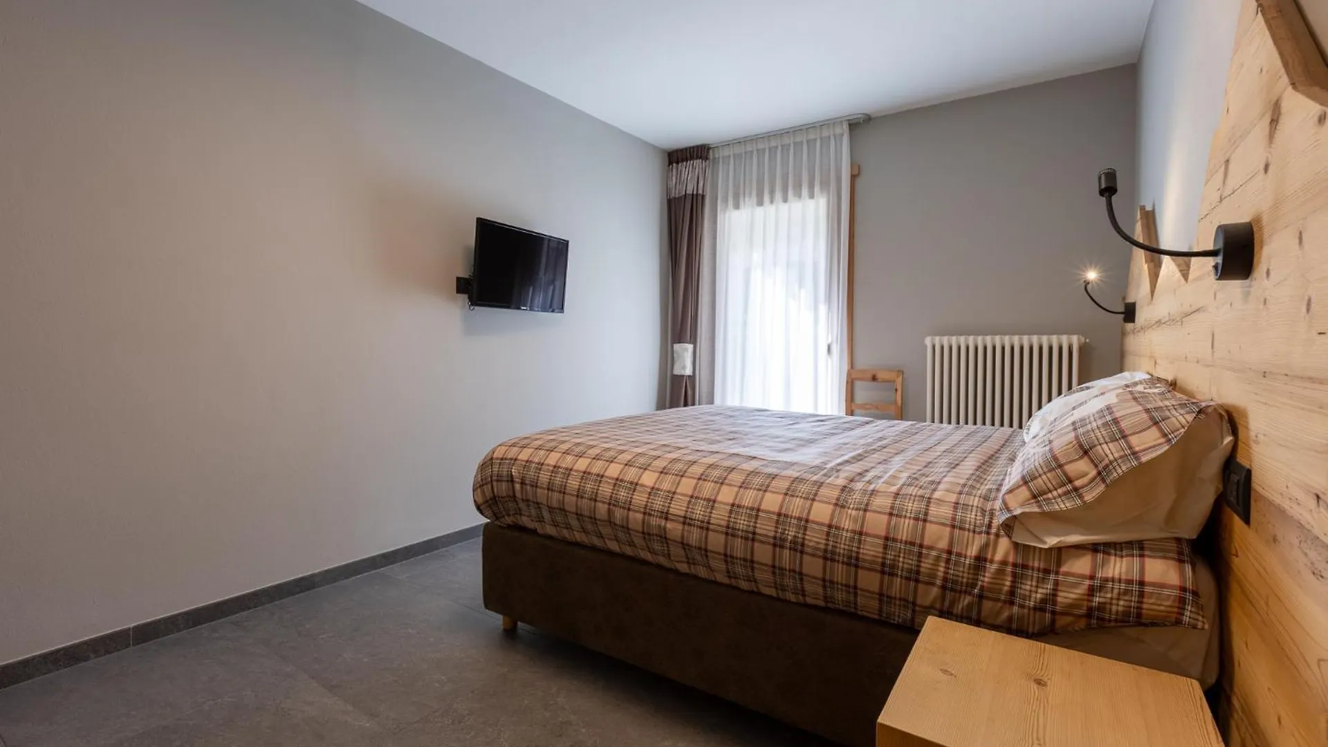 Bluebell Apartments Livigno Italia