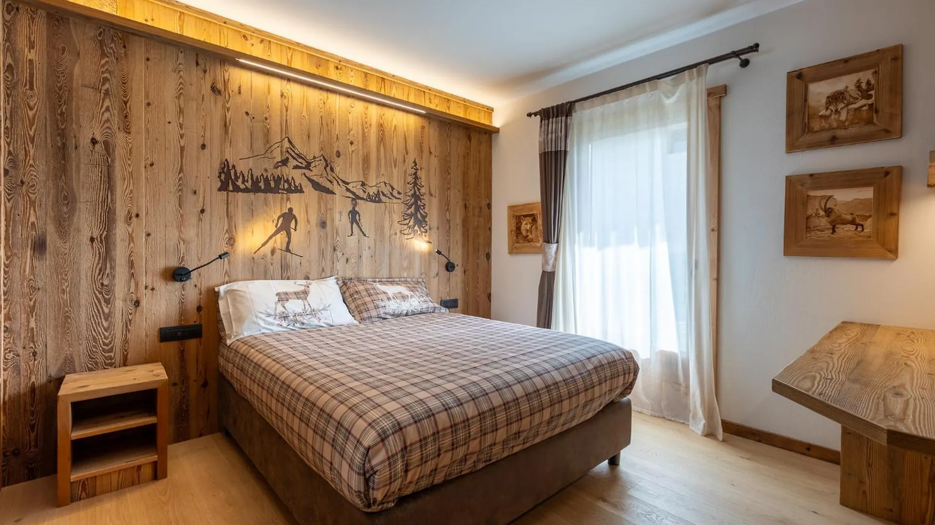 Bluebell Apartments Livigno 0*,