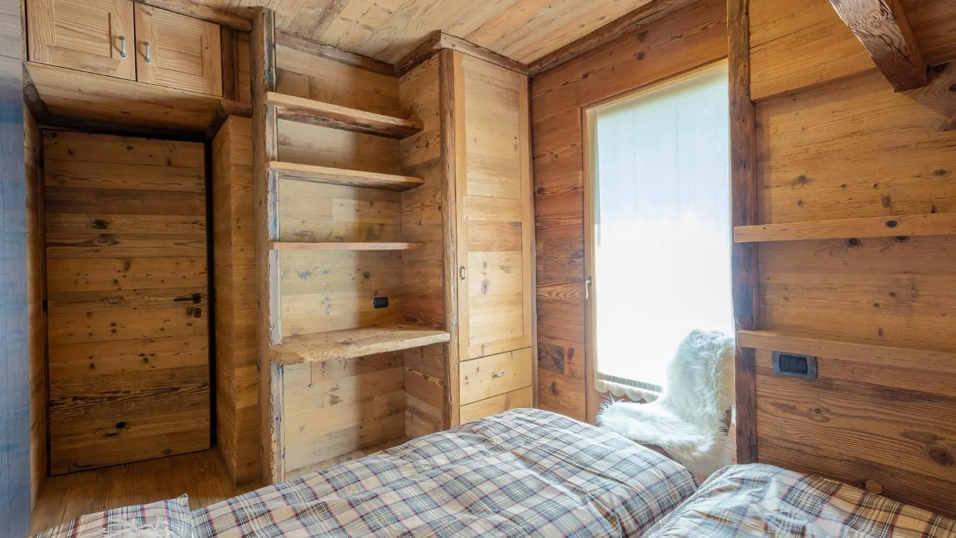 Bluebell Apartments Livigno 0*,  Italia